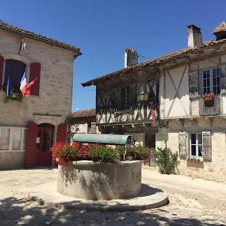 Semesterbostad Le Bellevue A 82400 Tarn & Garonne Montjoi