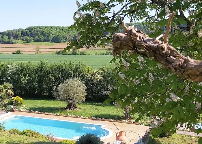 Semesterbostad Le Bellevue A 82400 Tarn & Garonne Montjoi