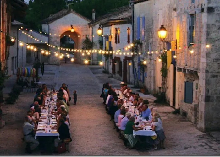 펜션 Le Bellevue A 82400 Tarn & Garonne